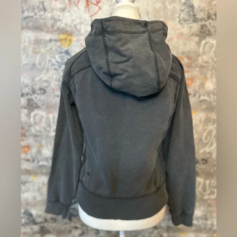 LULULEMON Dark Grey Soft Zip Up Jacket. - Picture 2 of 9